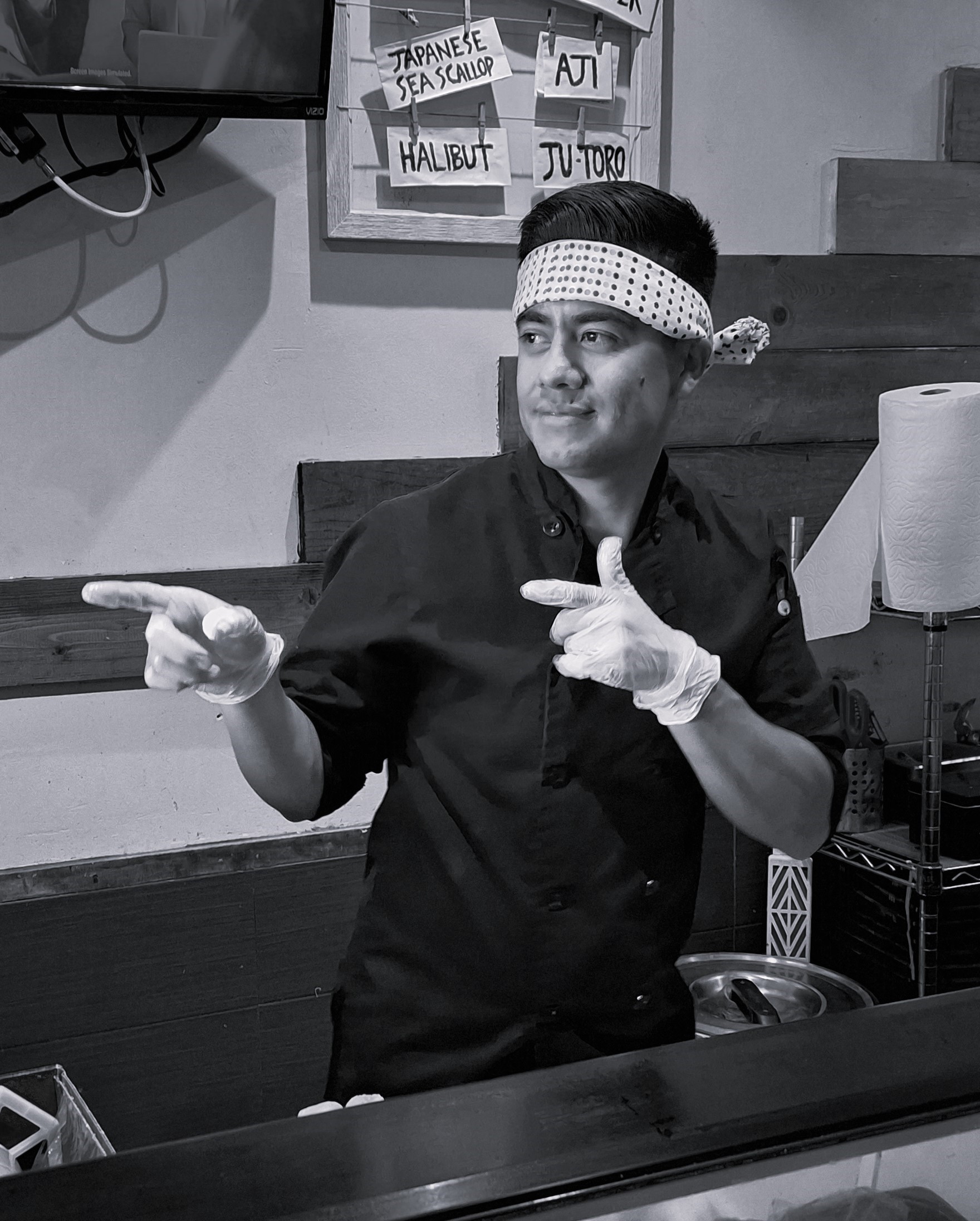 chef-example-2-sushi-longbeach-second-street